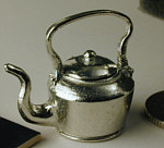 Large Kettle and lid